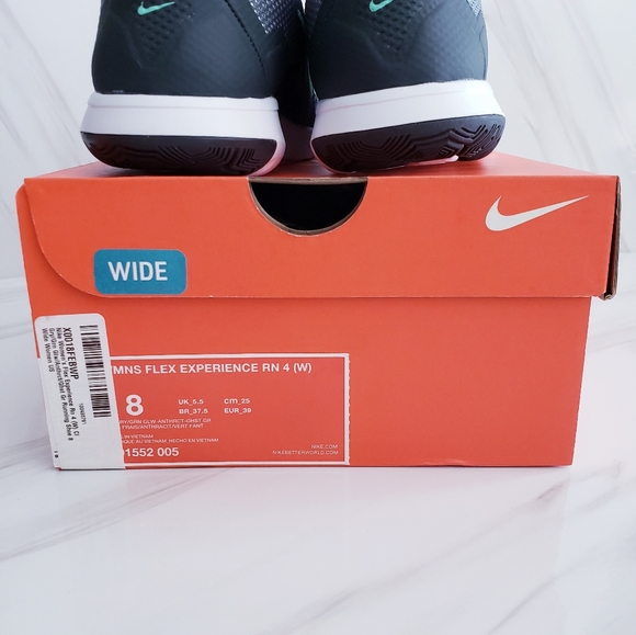 Nike Flex Experience RN 4 Wide Running Gray Shoes - Picture 14 of 14